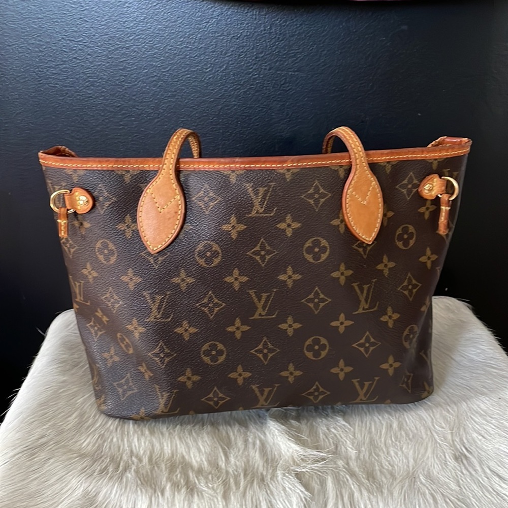 LV Neverfull PM handbag